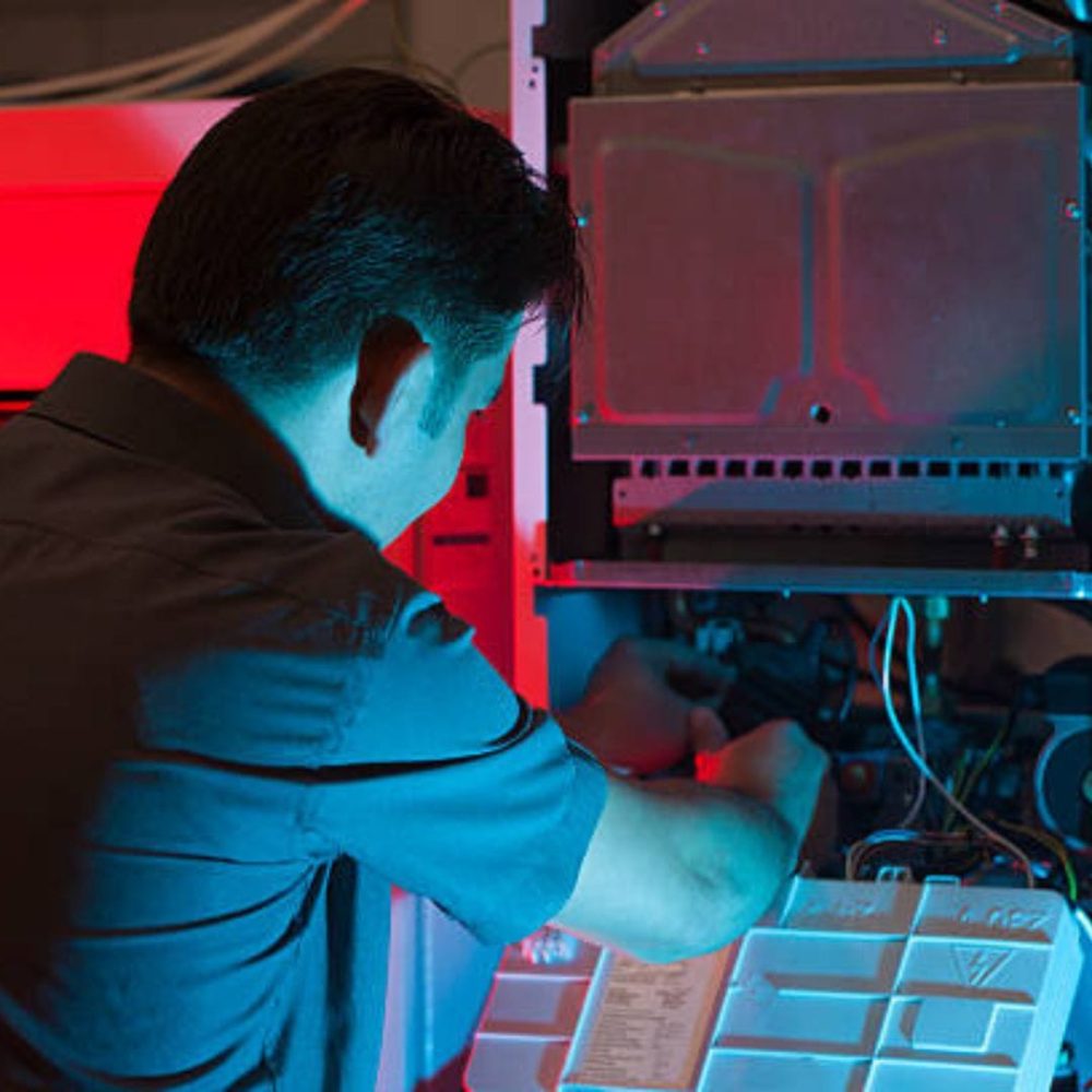 HVAC Worker in Tyler Texas